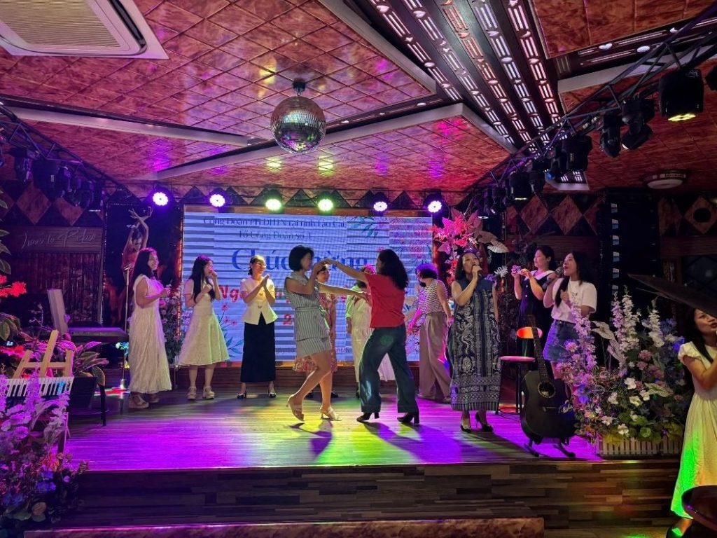 G:\My Drive\CONG DOAN_DANG\CONG DOAN\NHIEM KI 2023_2028\Ban Nu Cong_2023_2028\20.10.2025\Anh\To CĐ 4_22.jpg