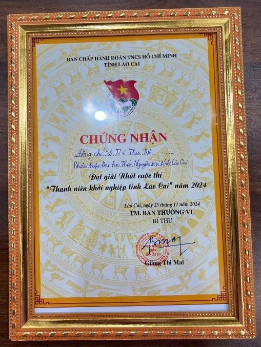 C:\Users\FPTSHOP\Downloads\MINH CHỨNG HỌC TẬP LÀM THEO LỜI BÁC\FILE ẢNH\2. KHỞI NGHIỆP SINH VIÊN\chứng nhận giải nhất.jpg